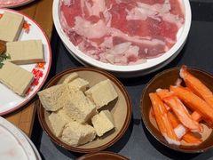 -张夺威·贵州酸汤牛肉火锅(上海首店)