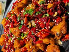 -麻六记(凤凰汇店)