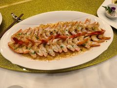 蒜蓉粉丝开边蒸九节虾-广州塔晖粤轩中餐厅