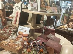 -CARINO BAKERY&CAFE(人广来福士店)