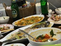 -Dang restaurant (patong phuket)