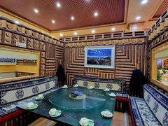 -三锅莊·牦牛肉火锅·香格里拉特色藏餐宴请餐厅(菱角塘路店)