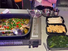 -令狐冲·炭烤活鱼(宝龙店)