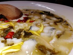 能喝汤的酸菜鱼-胡马八破·川菜小馆(高新万达店)