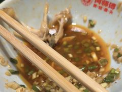 -何师傅美蛙鱼头(汉街店)