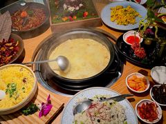 -一朵菌·野生菌探索家火锅(南亚店)