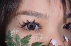 -潮店·虞妃妮轻奢美甲美睫馆