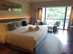 -上海佘山世茂艾美酒店