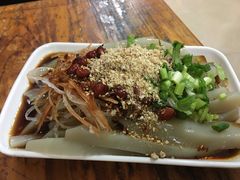 -阿婆情腊排骨火锅(金虹路店)