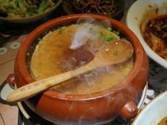 -酒阳蒸经小酒馆(解放碑店)