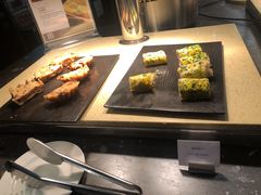 -BLU 全日制餐厅(上海安曼纳卓悦酒店)