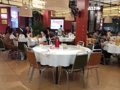 -刘姐啤酒鱼民族演艺餐厅(西街总店)