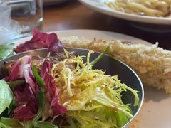 生鲜蔬果色拉佐坚果-新贝乐意大利餐厅(苏州中心店)