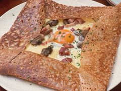 鸡蛋蘑菇熏肉荞麦可丽饼-RAC BAR(安福路店)