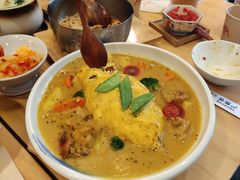 干煎鸡肉咖喱蛋包饭-火山屋台(新街口店)