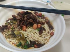 -阿阳牛腩腌面店