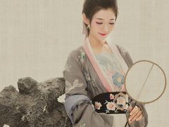 -九月鹰飞汉服摄影工作室