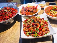 -叶派龙虾•招牌香辣蟹·海鲜(中海国际店)