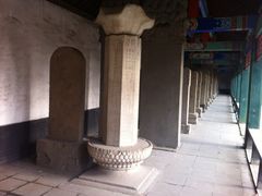 景点-护国法轮寺
