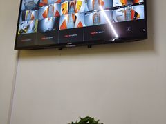 -安东易迷你仓自助寄存仓库(淞虹路店)