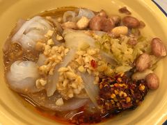刮凉粉-东排食堂长沙小吃大排档(五一广场店)