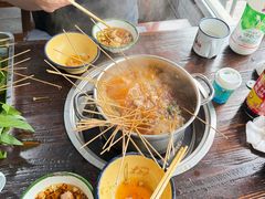 -三番火辣串串香(总店)