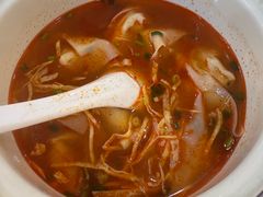 -笑来喜馄饨小笼工坊(通扬路店)