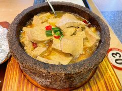 石锅自制卤水黑豆腐-羊之道草原味道清真餐厅(番禺店)