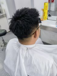 -艺时·漂发·染发·蛋白护理店