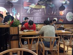 大堂-车沾巷·重庆老味豌杂面