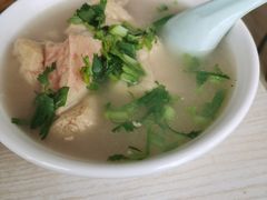 -洪峰浩老北京烧饼夹肉(角门路店)