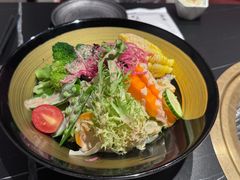 -山川小町·极番烧肉(新地假日广场店)