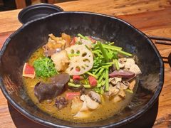 -万记麻辣烫国展总店