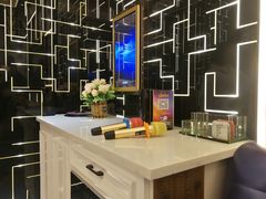 -星璨火吧KTV聚会餐厅(丰庆路店)