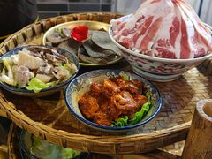 -王婆乔鲜鱼自助火锅(蜀汉路店)