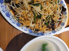 -老天桥酱肉烧饼夹肘子(天桥店)