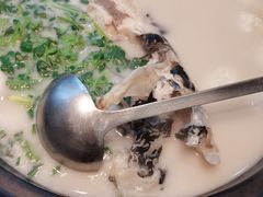-香山湖家家宴(中山陵店)