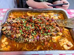 -小球滚滚湘菜馆·烤鱼·口味虾(太平街店)