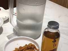 -渝是乎酸菜鱼·川渝小炒(新世界百货望京店)
