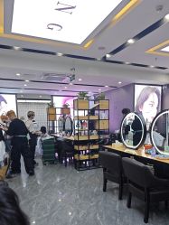 -藤野造型烫染·漂发