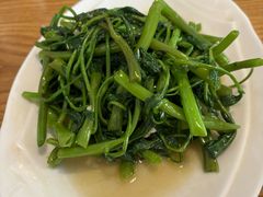 -兔行天下-鸿鹤鲜锅兔(中海国际店)