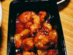 菠萝咕噜肉-黄鹤天厨·泡椒田鸡创始者(莲花店)