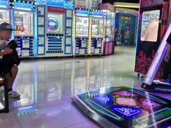 -星悦蓝海欢乐园(石路天虹店)