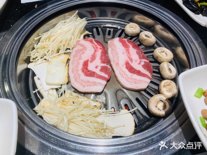 青松馆韩国料理(香港中路佳世客店)烤五花肉图片
