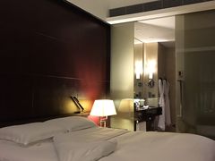 -广州天河希尔顿酒店