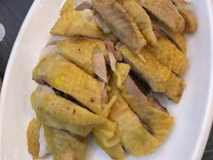 -侬佳蒸菜馆(听潮店)