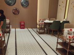 -帝皇海海鲜豆捞(桐泾商务广场店)