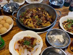 主打的干锅鸭头-安诚居干锅鸭头(八角店)
