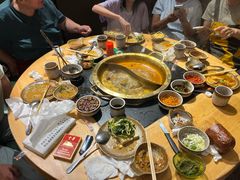 -顶顶汤火牛排火锅·经典铜锅涮肉