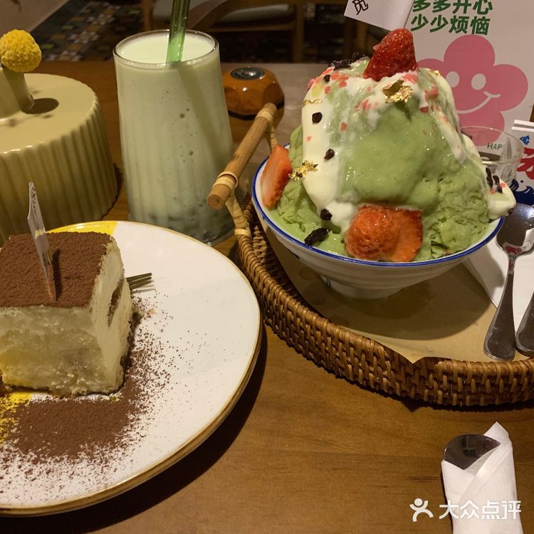 适合喜欢安静的朋友去吃的甜品🍮店